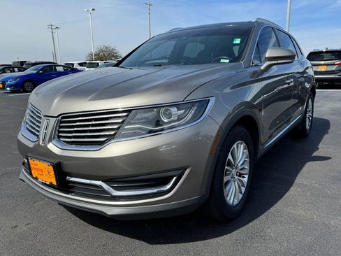 Used 2017 Lincoln MKX Select w/ Select Plus Package image 8