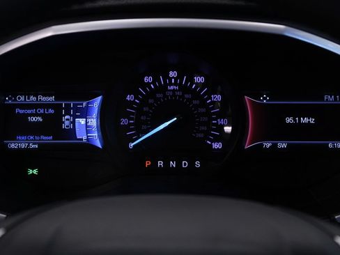Used 2018 Ford Edge Titanium w/ Equipment Group 302A FWD image 24