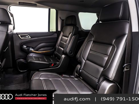 Used 2020 GMC Yukon XL Denali w/ Open Road Package image 8