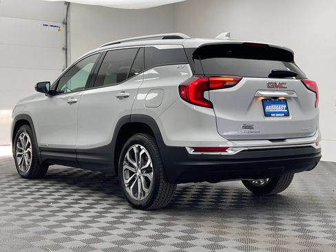 Used 2021 GMC Terrain SLT AWD/4WD image 11