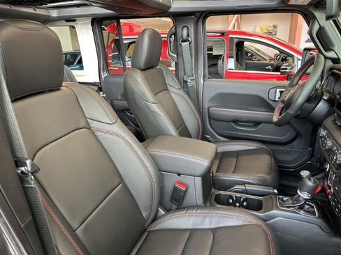 New 2026 Jeep Wrangler Unlimited Rubicon 392 w/ Quick Order Package 27X Moab AWD/4WD image 13