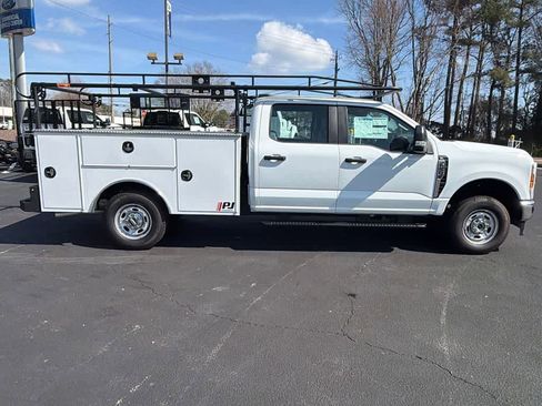 New 2025 Ford F350 XL w/ XL Driver Assist Package image 34