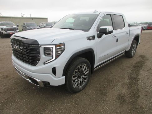 New 2026 GMC Sierra 1500 Denali Ultimate AWD/4WD image 11