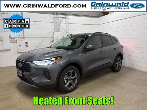 Certified 2025 Ford Escape ST-Line Select AWD/4WD image 1