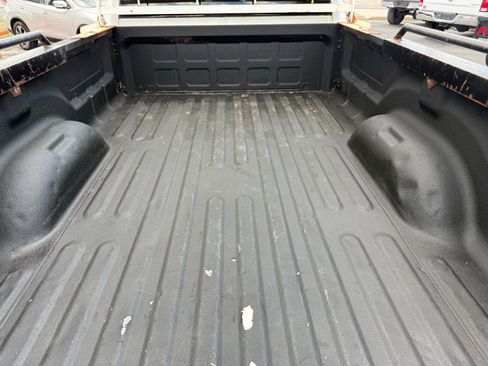 Used 2015 RAM 2500 Tradesman w/ Chrome Appearance Group AWD/4WD image 10
