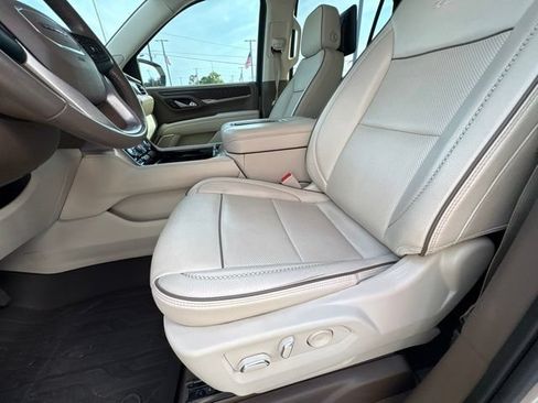 Used 2023 GMC Yukon Denali RWD image 10