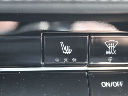 New 2027 Chevrolet Equinox LT AWD/4WD image 13
