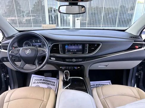 Used 2021 Buick Enclave Essence FWD image 41