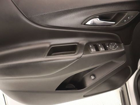 Used 2022 Chevrolet Equinox LT image 15