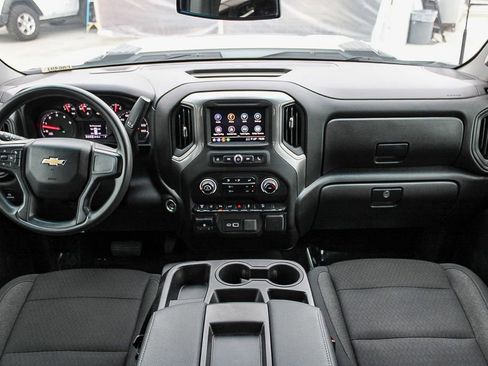 Used 2025 Chevrolet Silverado 2500 Custom w/ Custom Value Package AWD/4WD image 13