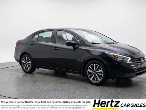 Used 2025 Nissan Versa SV FWD image 1