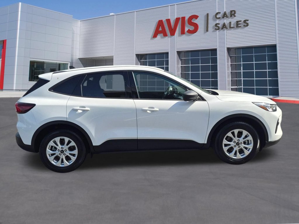 Used 2025 Ford Escape Active FWD image 5