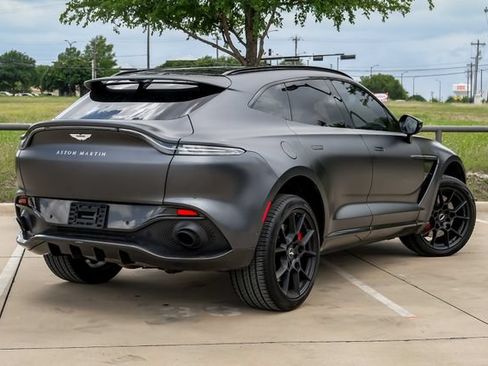Used 2021 Aston Martin DBX AWD/4WD image 10