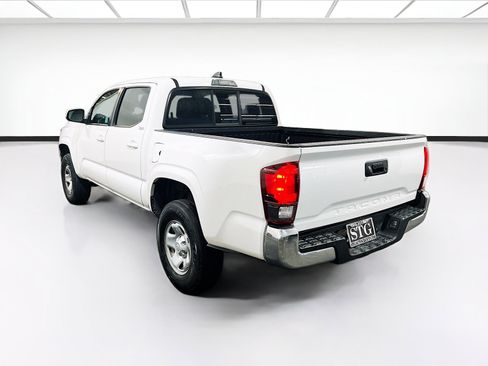 Used 2023 Toyota Tacoma SR5 RWD image 6