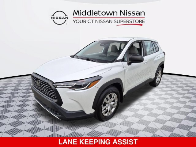 Used 2023 Toyota Corolla Cross L AWD/4WD image 8
