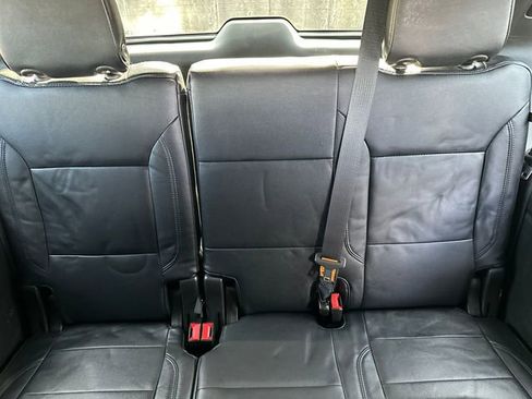 Certified 2022 GMC Yukon SLE image 18