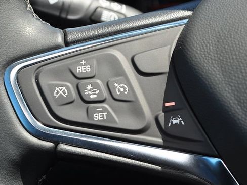 Used 2024 Chevrolet Equinox LT w/ LPO, Floor Liner Package FWD image 32