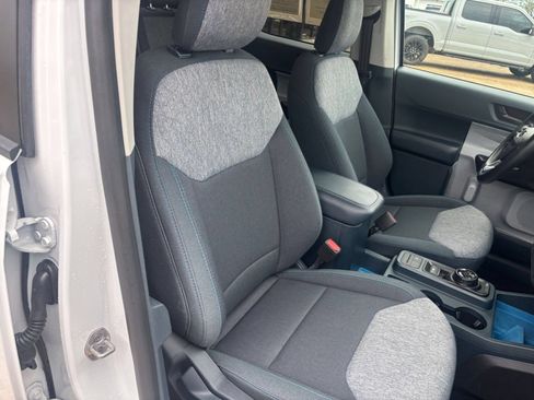 Used 2026 Ford Maverick XLT FWD image 34