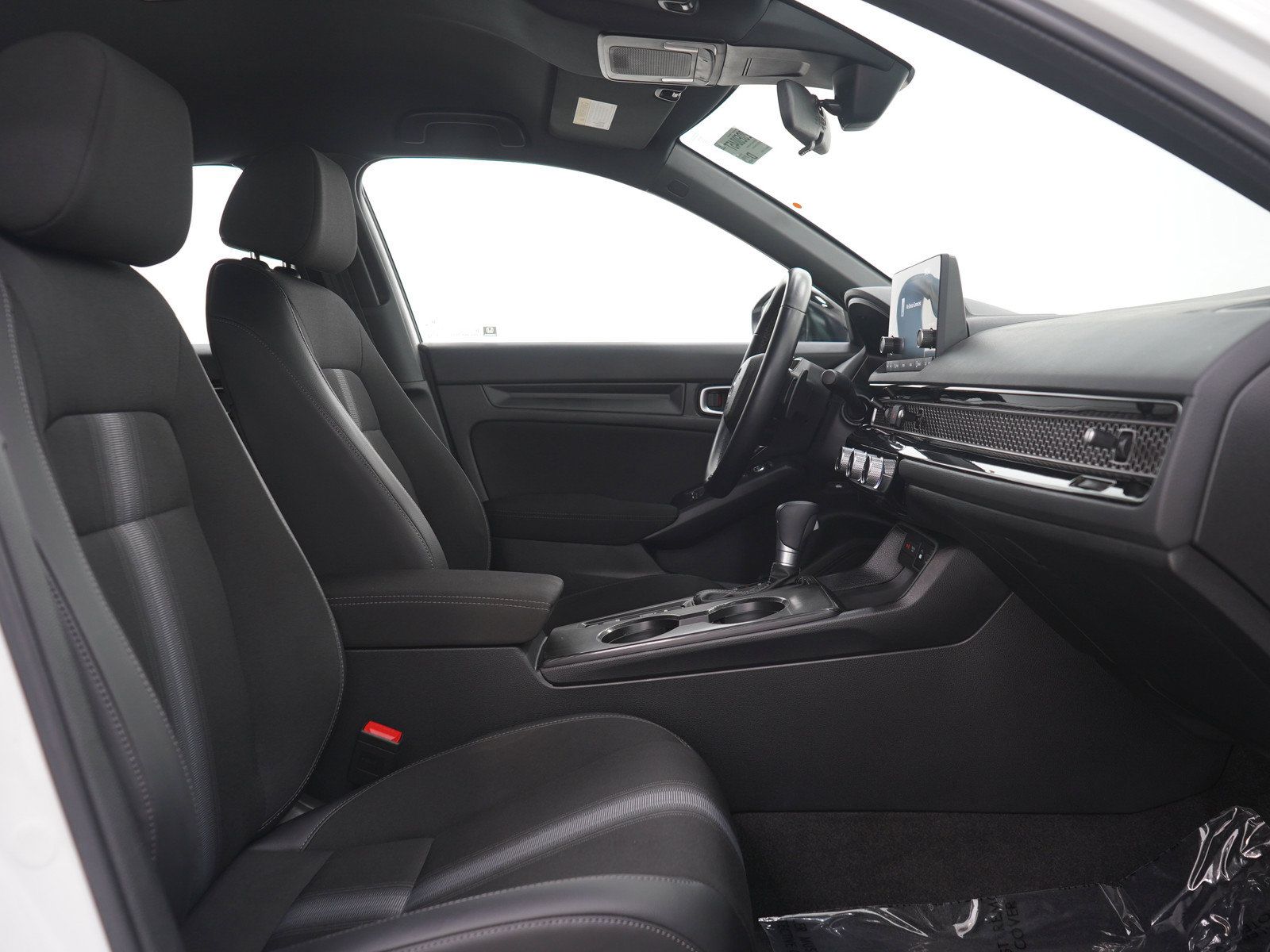 Used 2025 Honda Civic Sport image 12