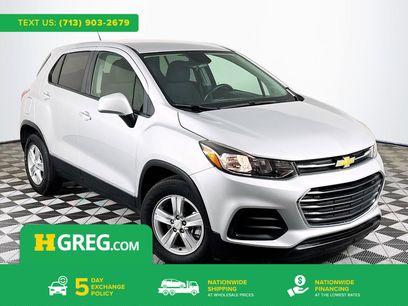 Used 2022 Chevrolet Trax LS w/ Tint and Cruise Package