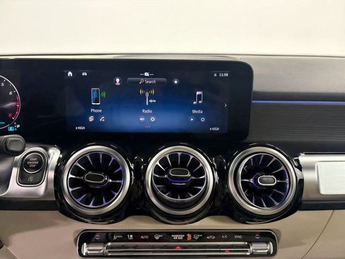 Certified 2026 Mercedes-Benz GLB 250 4MATIC image 17