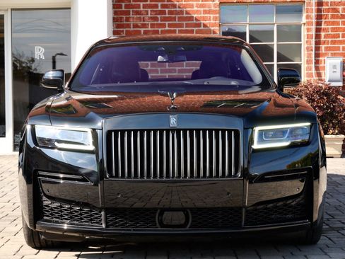 Certified 2022 Rolls-Royce Ghost Black Badge image 5