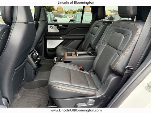 New 2025 Lincoln Aviator Black Label image 16