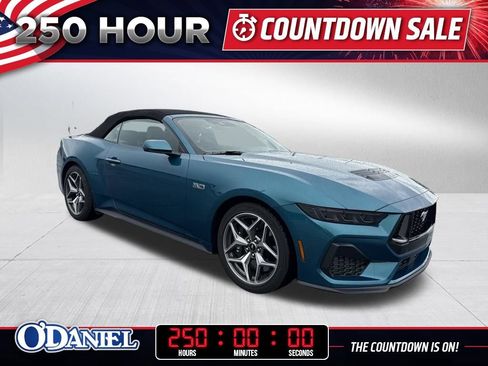 Used 2026 Ford Mustang GT Premium w/ GT Performance Package RWD image 1