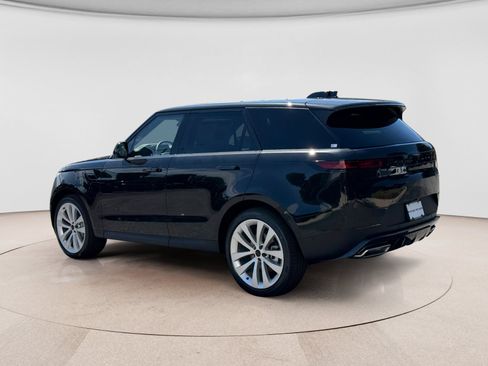 New 2027 Land Rover Range Rover Sport SE AWD/4WD image 3