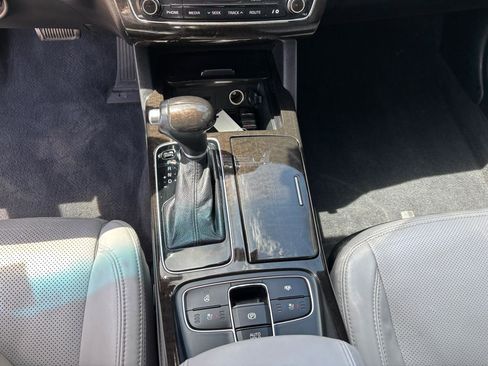 Used 2014 Kia Cadenza Limited FWD image 19