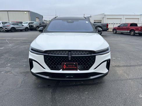 New 2026 Lincoln Nautilus Reserve w/ Jet Appearance Package image 2