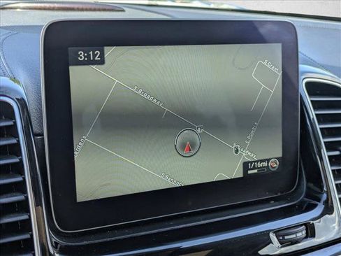 Used 2017 Mercedes-Benz GLS 450 4MATIC image 16