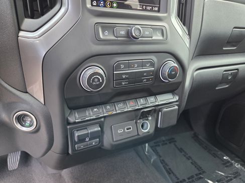 Used 2023 Chevrolet Silverado 1500 Custom RWD image 25
