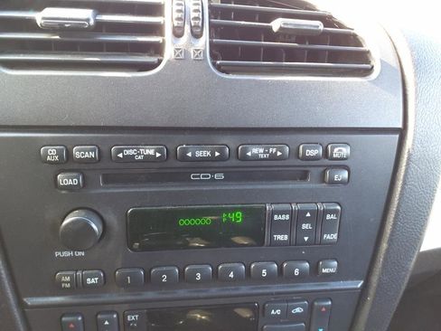 Used 2004 Ford Thunderbird Deluxe image 10