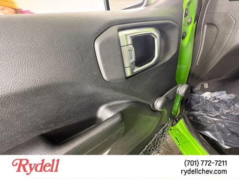 Used 2018 Jeep Wrangler Unlimited Sport image 11