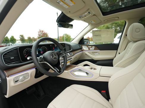 New 2026 Mercedes-Benz GLE 580 4MATIC image 35