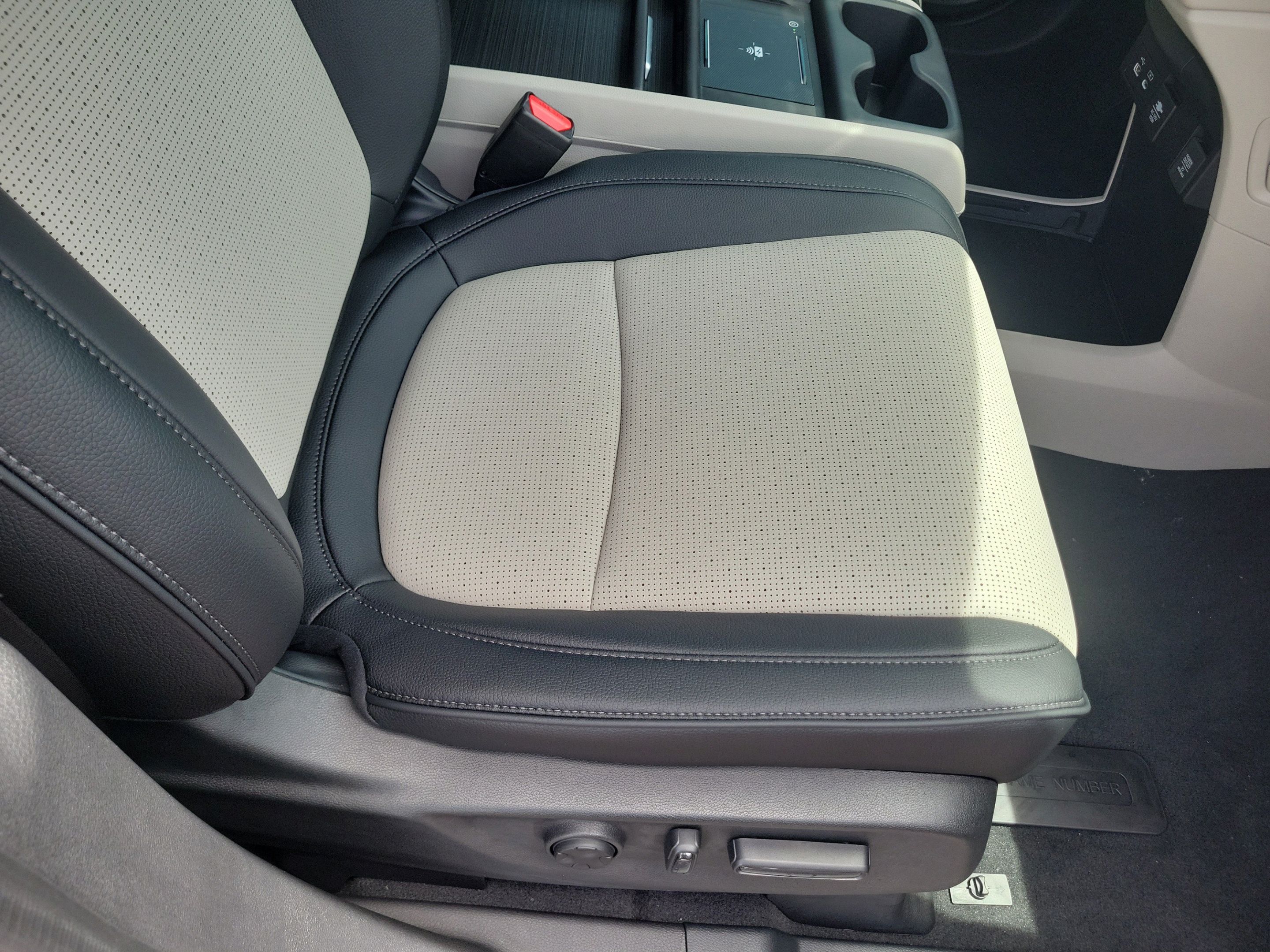 New 2026 Honda Odyssey Elite image 19
