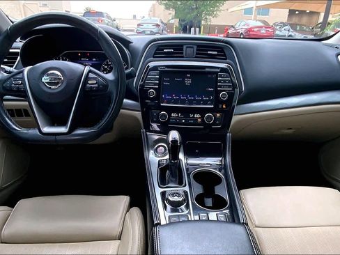 Used 2017 Nissan Maxima 3.5 SV image 16