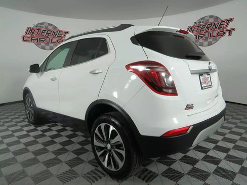 Used 2020 Buick Encore Essence image 5