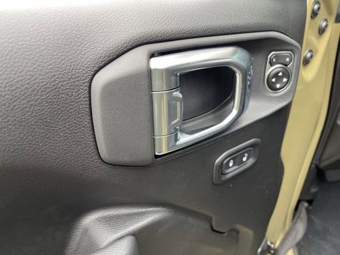 New 2026 Jeep Gladiator Sport image 27