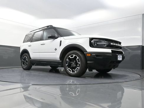 Used 2024 Ford Bronco Sport Outer Banks AWD/4WD image 21