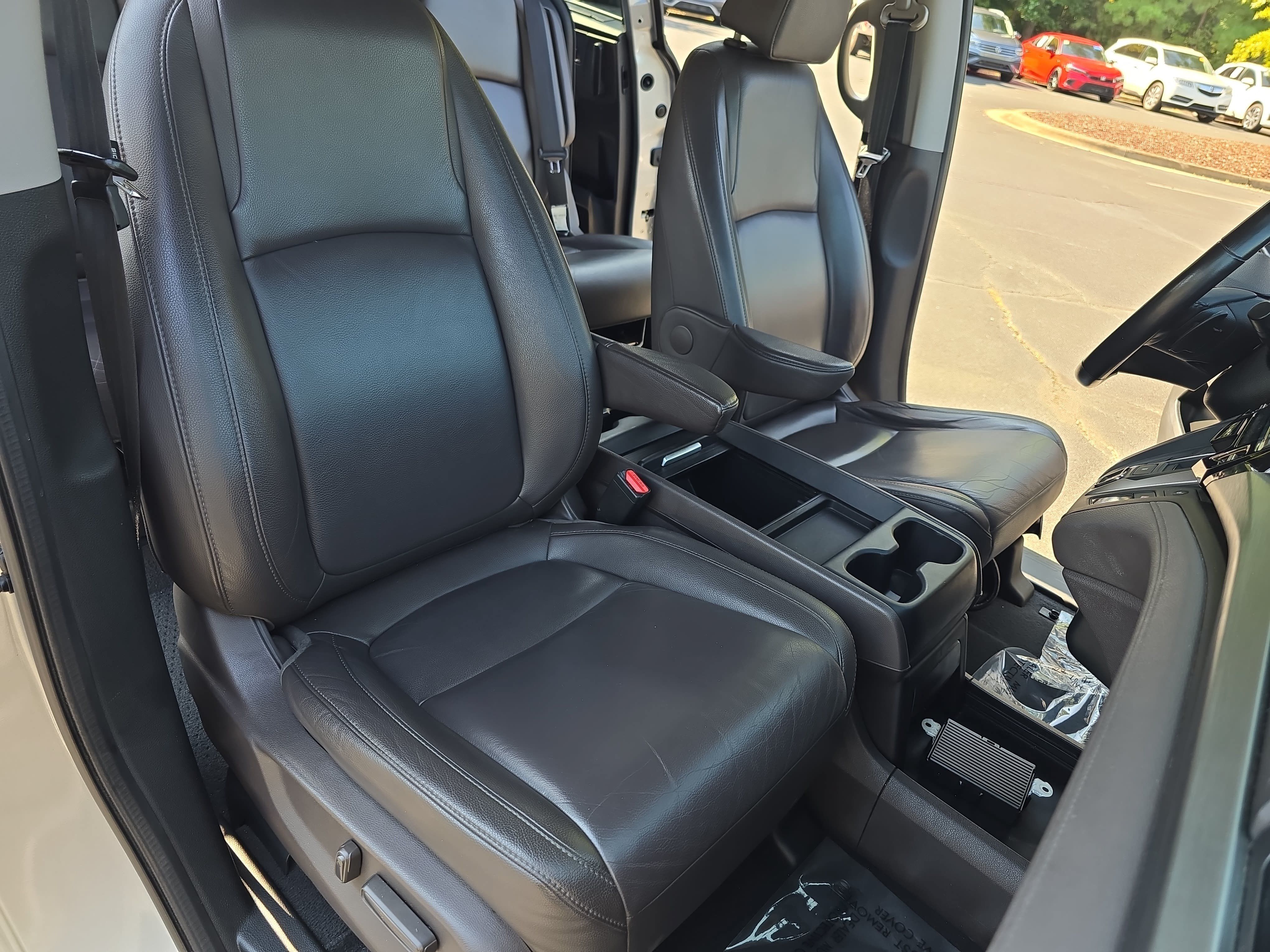 Used 2019 Honda Odyssey EX-L image 17