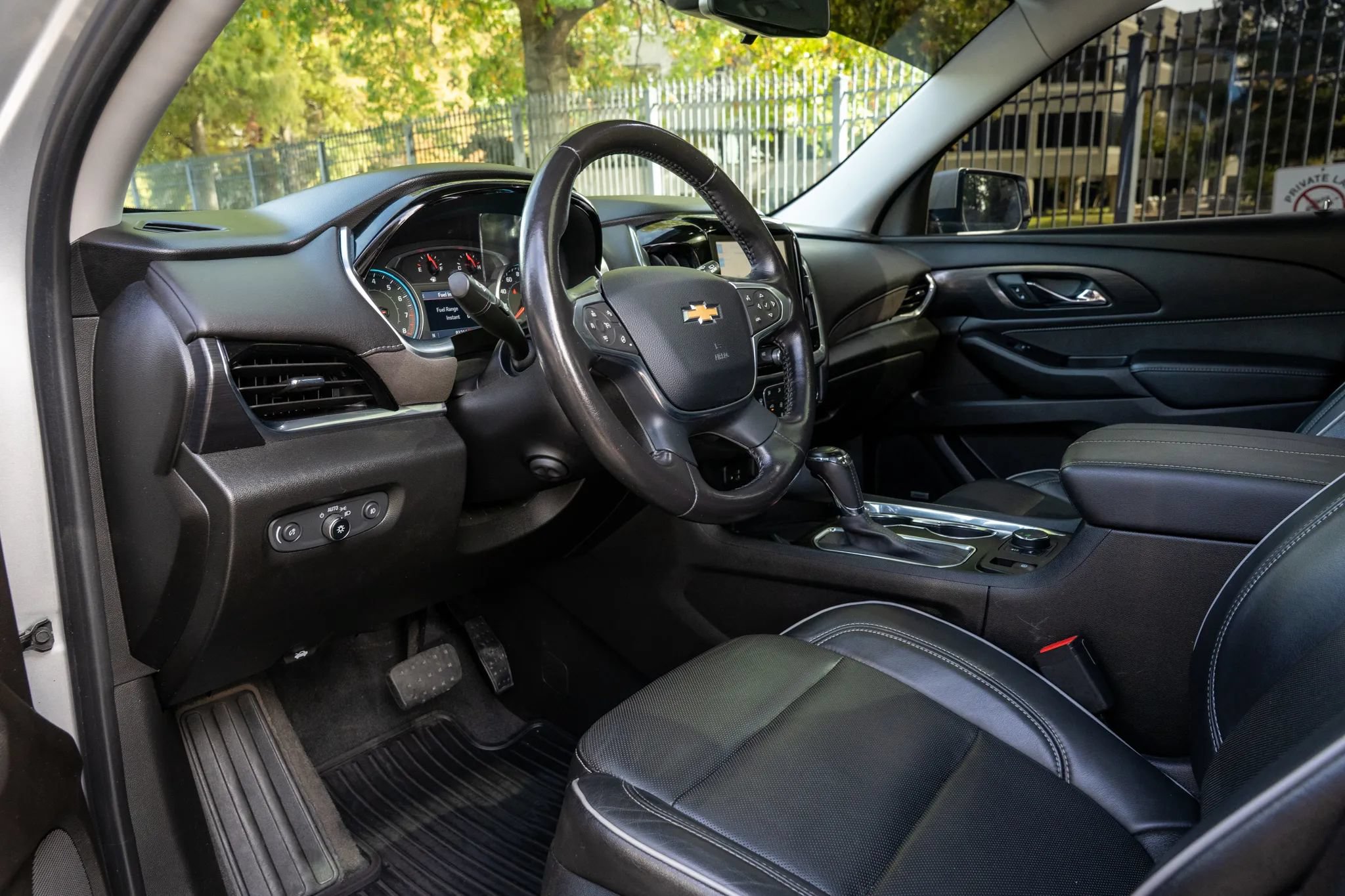 Used 2020 Chevrolet Traverse High Country AWD/4WD image 10