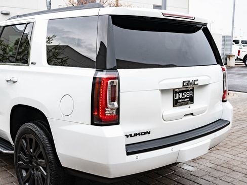 Used 2018 GMC Yukon SLT AWD/4WD image 19
