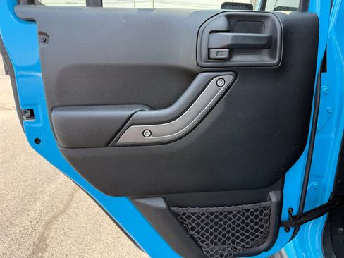 Used 2018 Jeep Wrangler Unlimited Sport S AWD/4WD image 26