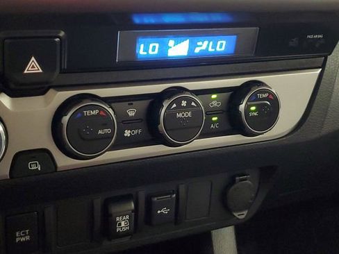 Used 2021 Toyota Tacoma SR5 image 29