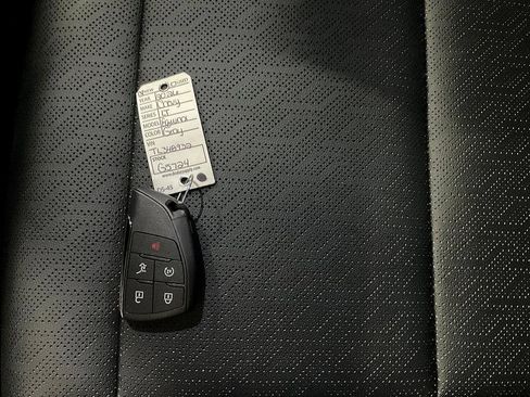 New 2026 Chevrolet Equinox LT w/ Convenience Package II image 32