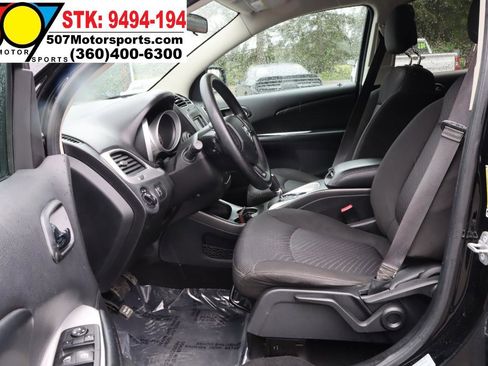 Used 2015 Dodge Journey SXT w/ Flexible Seating Group FWD image 13