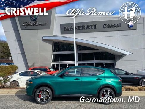 New 2024 Alfa Romeo Tonale Veloce image 8