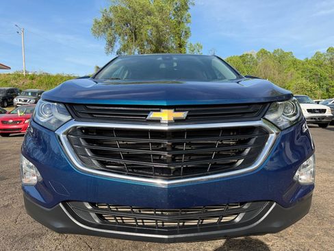 Used 2020 Chevrolet Equinox LT image 2
